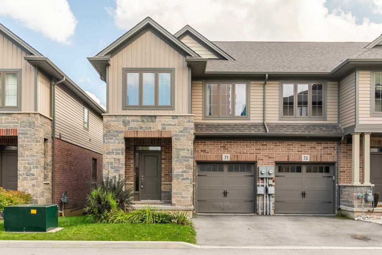 Globalstay Modern Townhomes In Lakeshore Steps To The Beach Hamilton Exterior foto